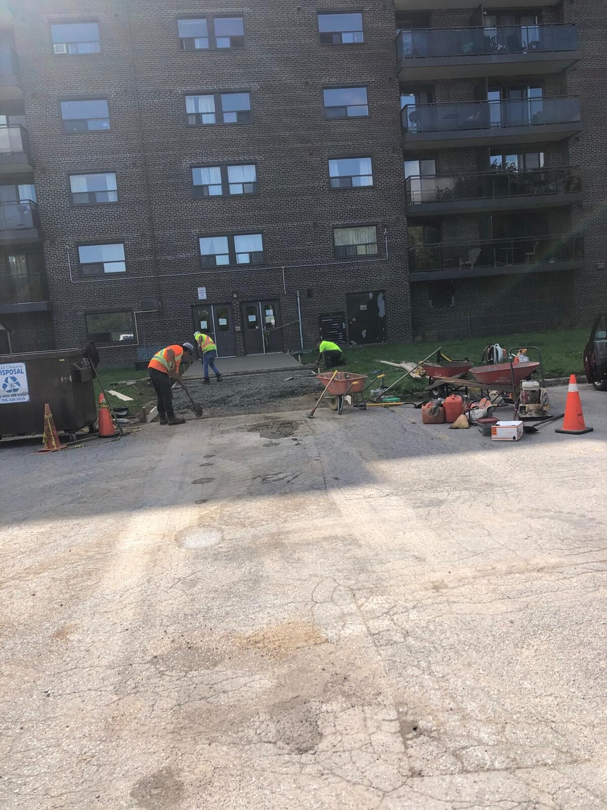 Commercial concrete driveway poured and finished by Ramirez Landscaping in the Greater Toronto Area